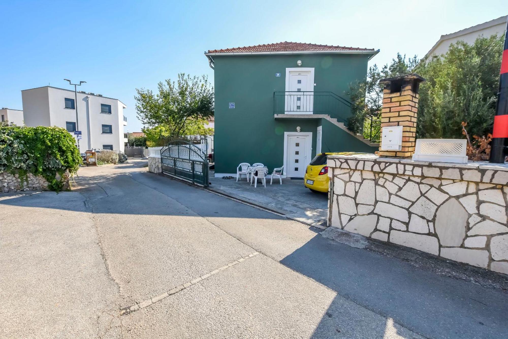 Apartments Luka Рогозница Экстерьер фото